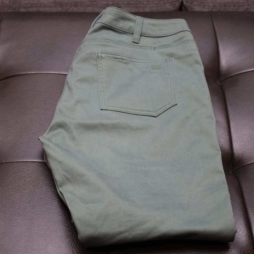 EUC 5.11 Tactical light green pants